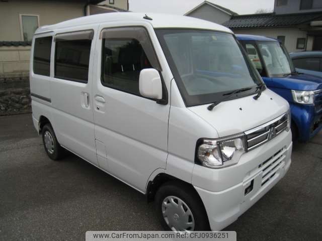 mitsubishi minicab-van 2013 -MITSUBISHI--Minicab Van GBD-U62V--U62V-2202476---MITSUBISHI--Minicab Van GBD-U62V--U62V-2202476- image 1
