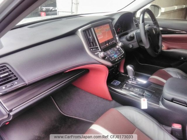 toyota crown 2014 -TOYOTA--Crown DAA-AWS210--AWS210-6070284---TOYOTA--Crown DAA-AWS210--AWS210-6070284- image 2