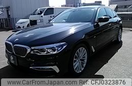 bmw 5-series 2017 -BMW--BMW 5 Series LDA-JC20--WBAJC32000G938756---BMW--BMW 5 Series LDA-JC20--WBAJC32000G938756-