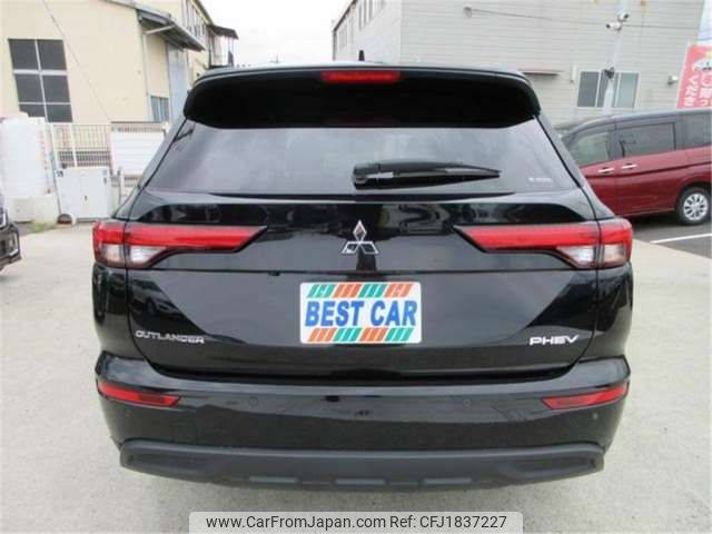 mitsubishi outlander-phev 2024 CFJ1837227 image 2