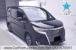 toyota esquire 2018 CFJ1670091