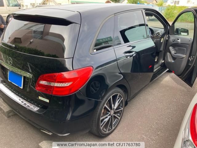 mercedes-benz b-class 2012 CFJ1763780 image 2