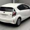 toyota aqua 2020 CFJ1745987 image 2