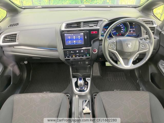 honda fit-hybrid 2013 CFJ1602280 image 2