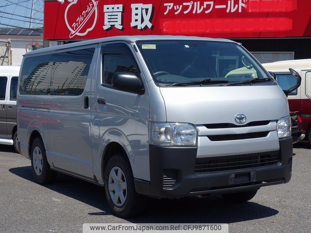 toyota hiace-van 2017 24432403 image 1