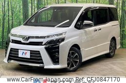 toyota voxy 2017 quick_quick_ZRR80W_ZRR80-0389008