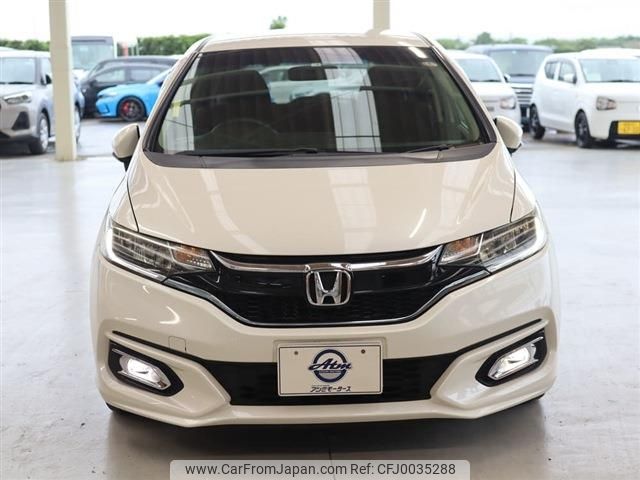 honda fit 2018 -HONDA--Fit DAA-GP5--GP5-1323043---HONDA--Fit DAA-GP5--GP5-1323043- image 2