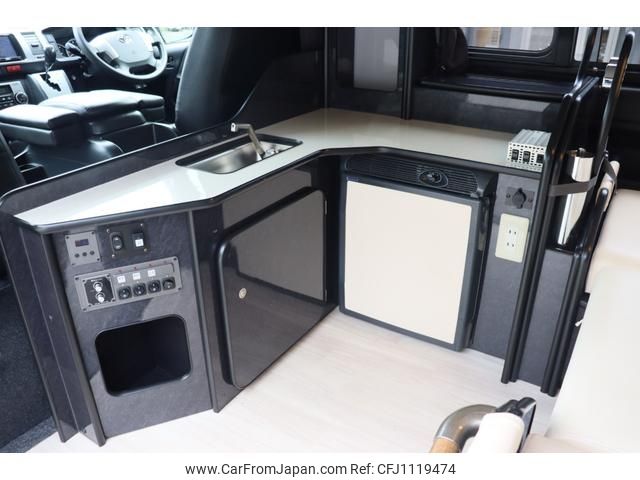 toyota hiace-wagon 2016 GOO_JP_700080439730250503002 image 2