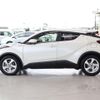 toyota c-hr 2019 quick_quick_DAA-ZYX10_ZYX10-2189225 image 9