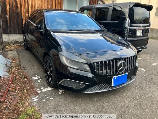 mercedes-benz a-class 2013 -MERCEDES-BENZ--Benz A Class DBA-176042--WDD1760422J064515---MERCEDES-BENZ--Benz A Class DBA-176042--WDD1760422J064515- image 2