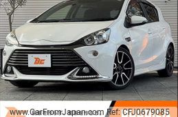 toyota aqua 2014 -TOYOTA--AQUA DAA-NHP10--NHP10-2366925---TOYOTA--AQUA DAA-NHP10--NHP10-2366925-