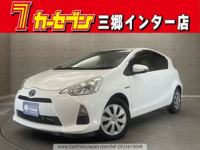 toyota aqua 2014 CFJ1615008 image 1