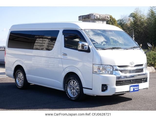 toyota hiace-wagon 2023 GOO_JP_700070921030250110001 image 1