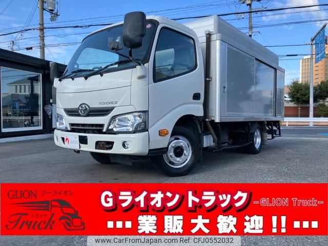 toyota toyoace 2017 GOO_NET_EXCHANGE_0730189A30241212W001 image 1