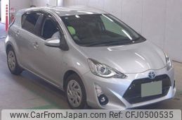 toyota aqua 2016 quick_quick_DAA-NHP10_6562665