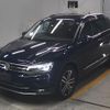 volkswagen tiguan 2019 -VOLKSWAGEN--VW Tiguan WVGZZZ5NZKW921055---VOLKSWAGEN--VW Tiguan WVGZZZ5NZKW921055- image 5