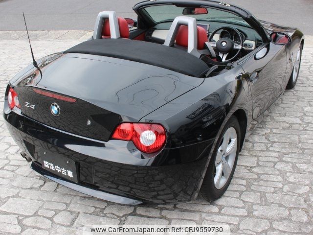 bmw z4 2004 -BMW--BMW Z4 BT22--0LR01378---BMW--BMW Z4 BT22--0LR01378- image 2