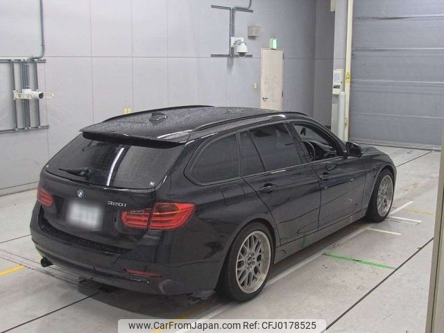 bmw 3-series 2014 -BMW 【春日井 300と6373】--BMW 3 Series 3B20-WBA3G72010F944348---BMW 【春日井 300と6373】--BMW 3 Series 3B20-WBA3G72010F944348- image 2