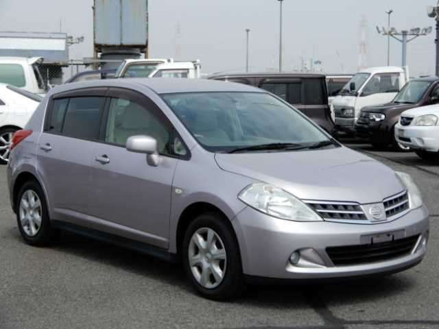 nissan tiida 2009 30558 image 1