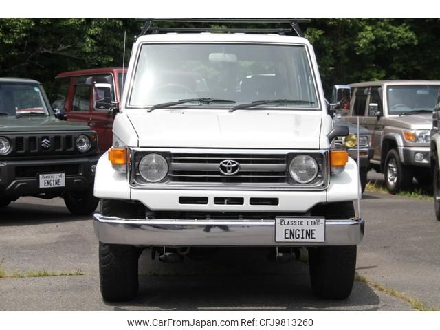 toyota landcruiser-70 1997 GOO_JP_700100253830240522001 image 2