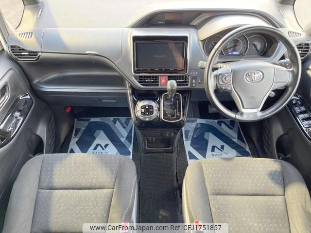 toyota noah 2018 CFJ1751857 image 2