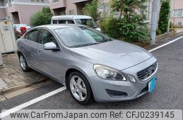 volvo v60 2012 GOO_JP_700050294530240922001