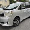 toyota noah 2010 CFJ1859956 image 6