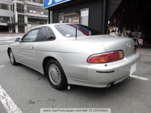 Тойота soarer 1999