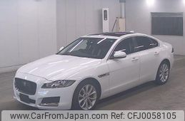 jaguar xf 2017 quick_quick_CBA-JB2GA_SAJBB4AGXHCY41938