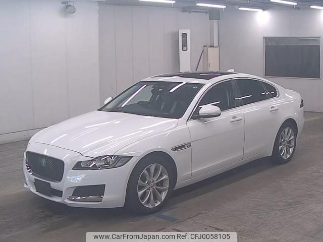 jaguar xf 2017 quick_quick_CBA-JB2GA_SAJBB4AGXHCY41938 image 1