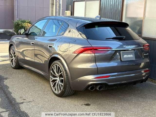 maserati maserati-others 2023 CFJ1823866 image 2