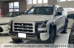 mitsubishi triton 2024 GOO_NET_EXCHANGE_0301981A30250314W002