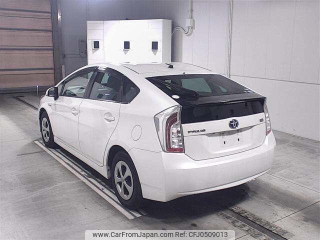 toyota prius 2014 -TOYOTA--Prius ZVW30-5745561---TOYOTA--Prius ZVW30-5745561- image 2