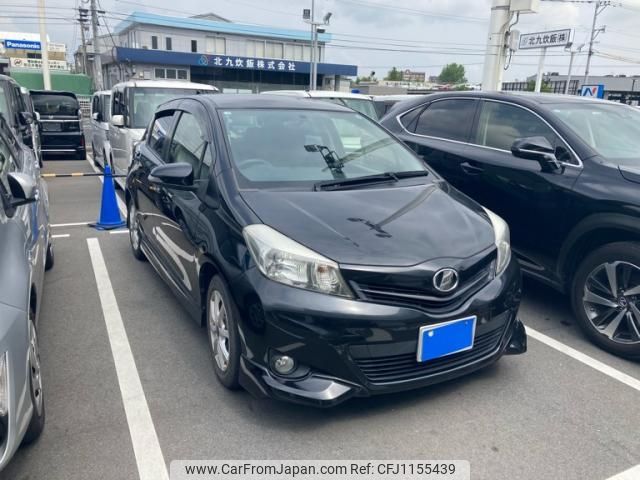 toyota vitz 2012 -TOYOTA--Vitz DBA-KSP130--KSP130-2070677---TOYOTA--Vitz DBA-KSP130--KSP130-2070677- image 1