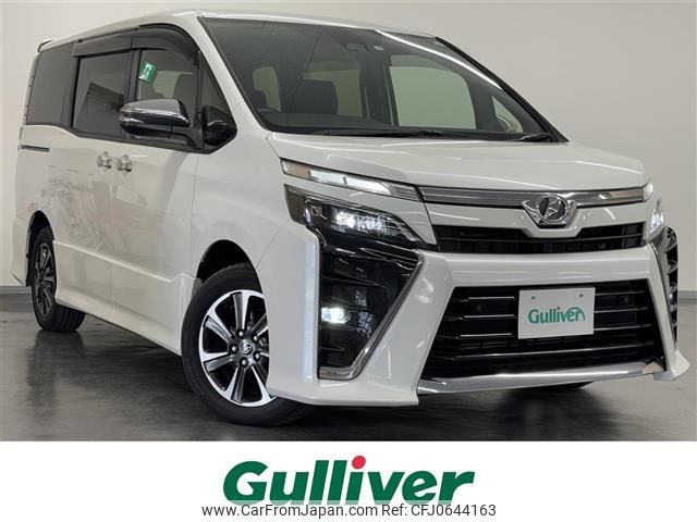 toyota voxy 2019 -TOYOTA--Voxy DBA-ZRR80W--ZRR80-0551216---TOYOTA--Voxy DBA-ZRR80W--ZRR80-0551216- image 1