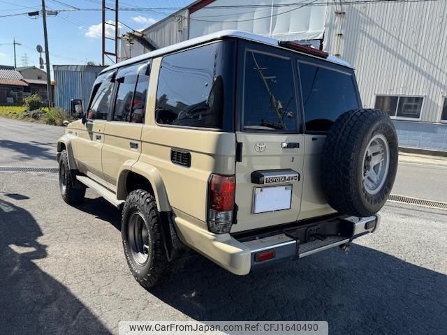 1995 Toyota Land Cruiser Prado KD-KZJ78W 4WD - Car Price $20,527