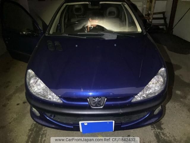 peugeot 206 2003 CFJ1842432 image 1