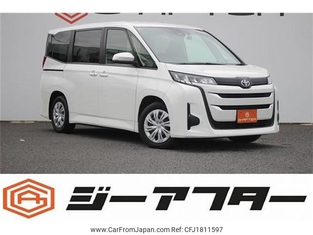 toyota noah 2023 CFJ1811597 image 1