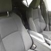 toyota c-hr 2019 quick_quick_DAA-ZYX10_ZYX10-2171418 image 4