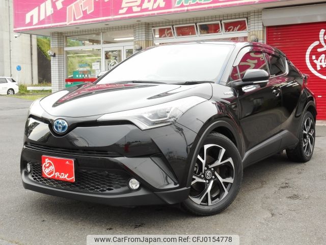 toyota c-hr 2017 -TOYOTA--C-HR DAA-ZYX10--ZYX10-2003570---TOYOTA--C-HR DAA-ZYX10--ZYX10-2003570- image 1