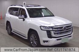 toyota land-cruiser 2024 CFJ1741874