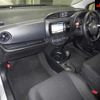 toyota vitz 2019 CFJ1824536 image 4