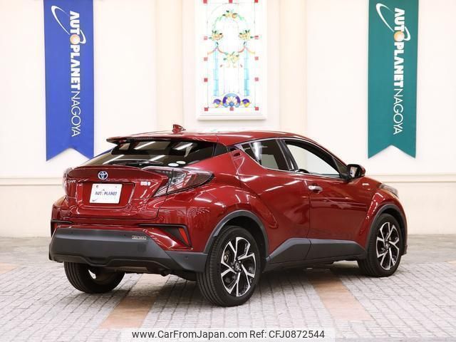 toyota c-hr 2018 quick_quick_ZYX10_ZYX10-2109400 image 2