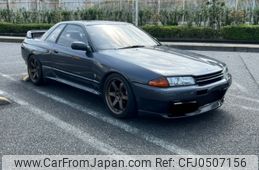 nissan skyline 1990 Yuto000