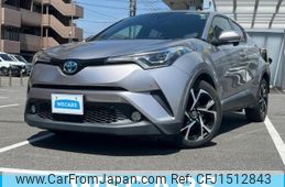 toyota c-hr 2017 CFJ1512843