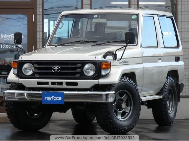 toyota landcruiser-70 1995 quick_quick_HZJ70_HZJ70-0001440 image 1