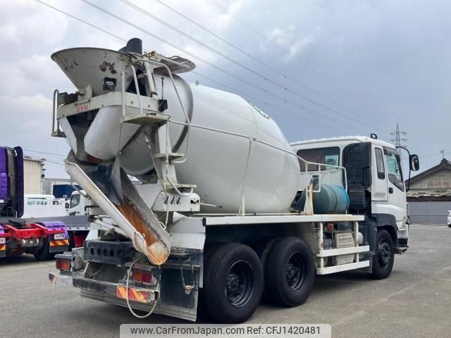 isuzu giga 2017 CFJ1420481 image 2