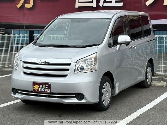 toyota noah 2009 CFJ1579291 image 1