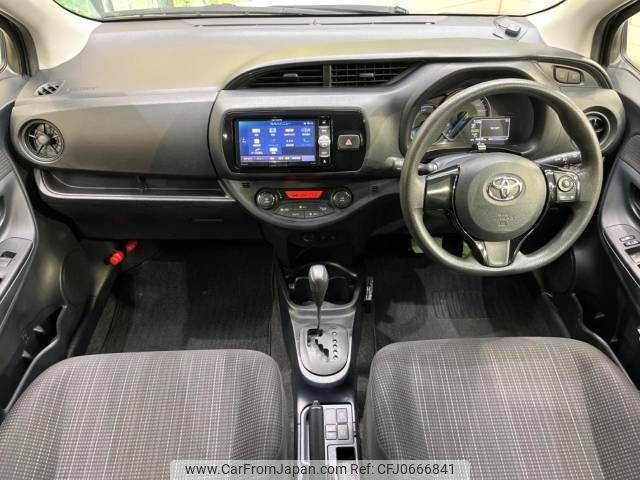 toyota vitz 2018 -TOYOTA--Vitz DAA-NHP130--NHP130-2034064---TOYOTA--Vitz DAA-NHP130--NHP130-2034064- image 2