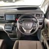 honda stepwagon 2016 CFJ1601855 image 7